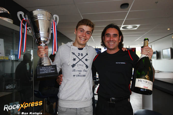 Steijn Schothorst en teambaas Bobby Performance Racing